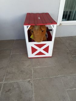 Kid’s Horse And Stable