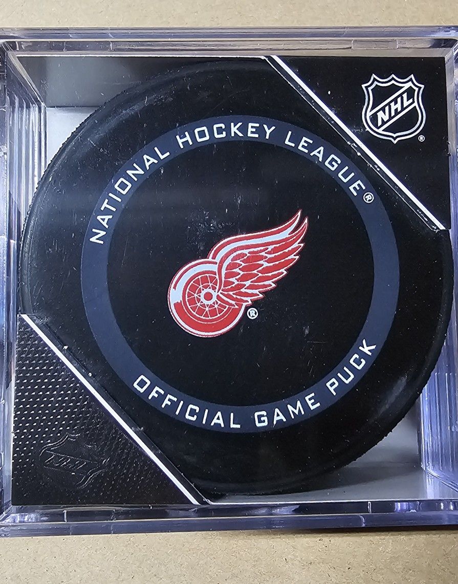 NHL Game UsedHocky Puck