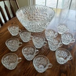 Glass punch Bowl ÷ matching cups like new 