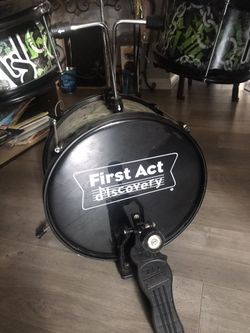 Kids drum set