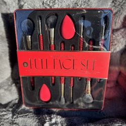 Glitz & Glam Makeup Brushes