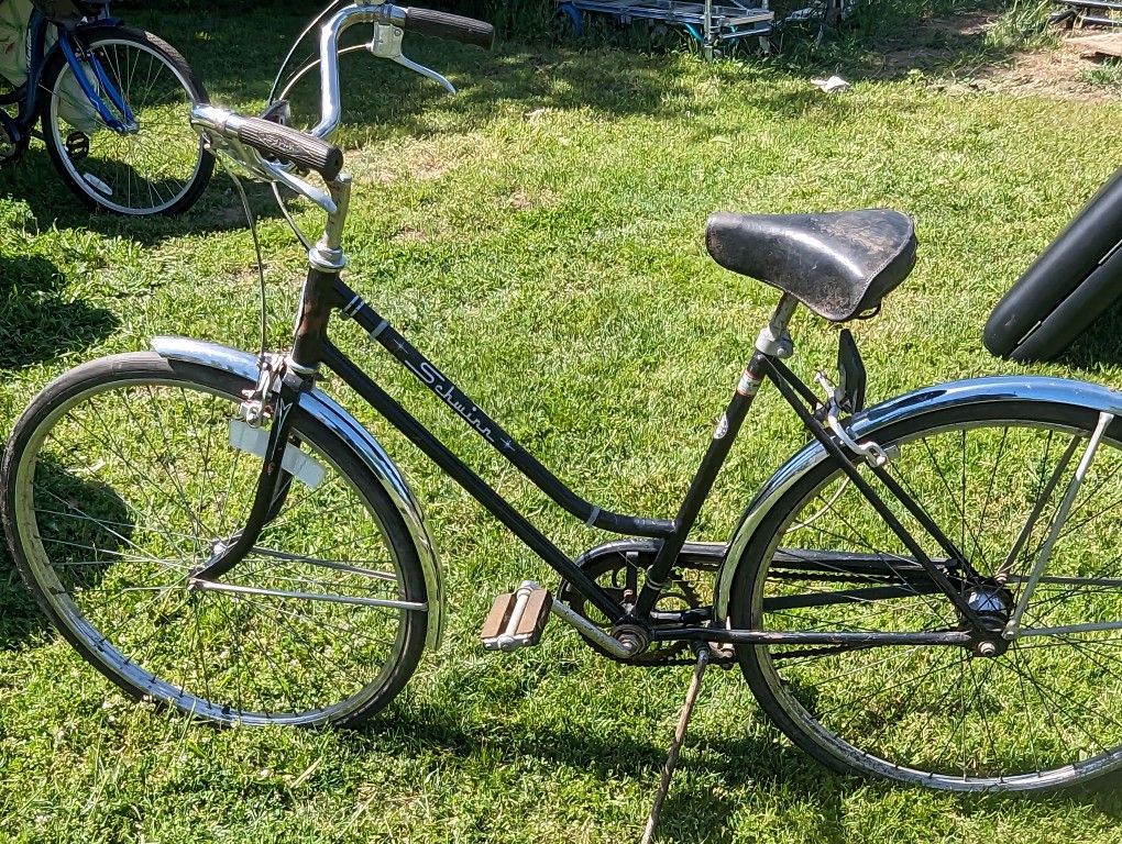 Vintage Schwinn Breeze Bicycle Restoration Project Brakes Frozen