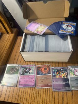 400+ Pokémon cards