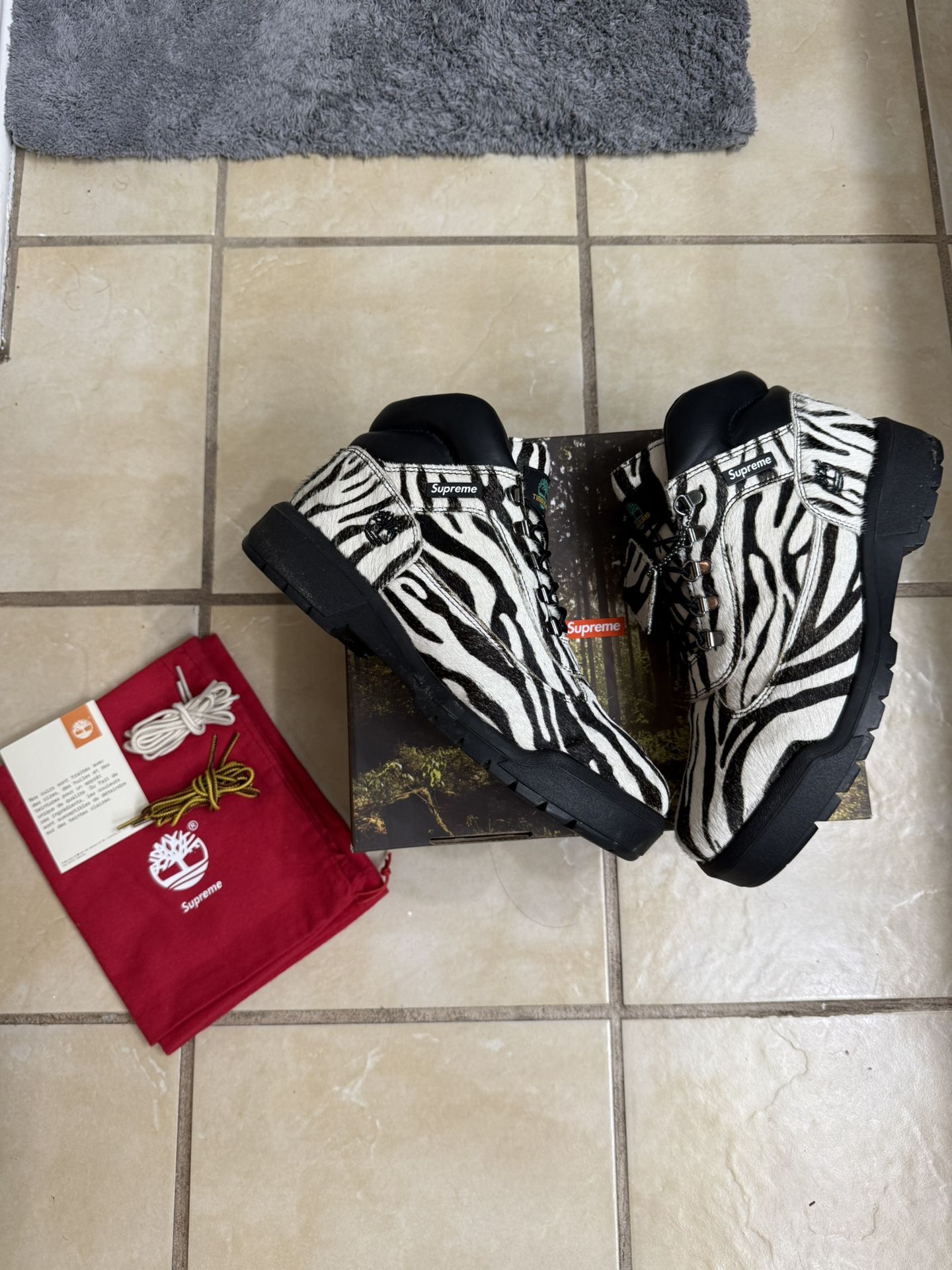 Supreme x Field Boot ‘Zebra’