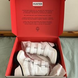 Hunter Wedge Boots Size 6