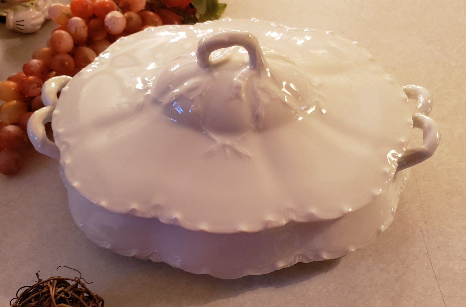 Beautiful Antique Haviland France Fine China covered veg dish with lid Ranson Design 10x7x5 see pic for a rough area