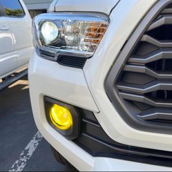 H3 LED Fogs  Bulbs 6000K Xenon White, Extremely Bright 3030 Chips H3 LED Bulbs with Projector for Car Fog Lights, Daytime Running Lights DRL 