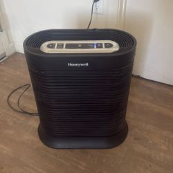 Honeywell HEPA air Purifier 