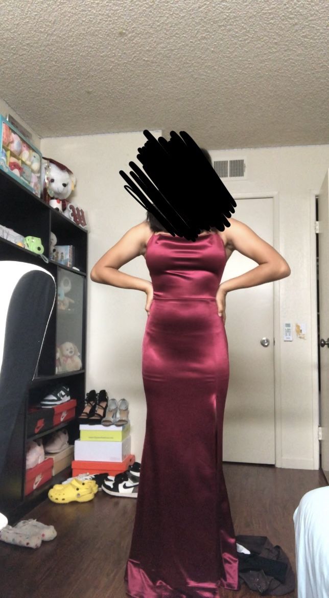 Windsor Wine Red Prom Dress - Size M, Length: Maxi/Long