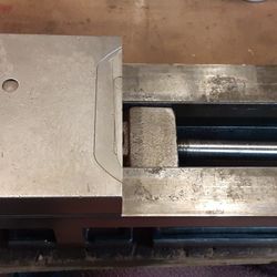 Machinists Vise