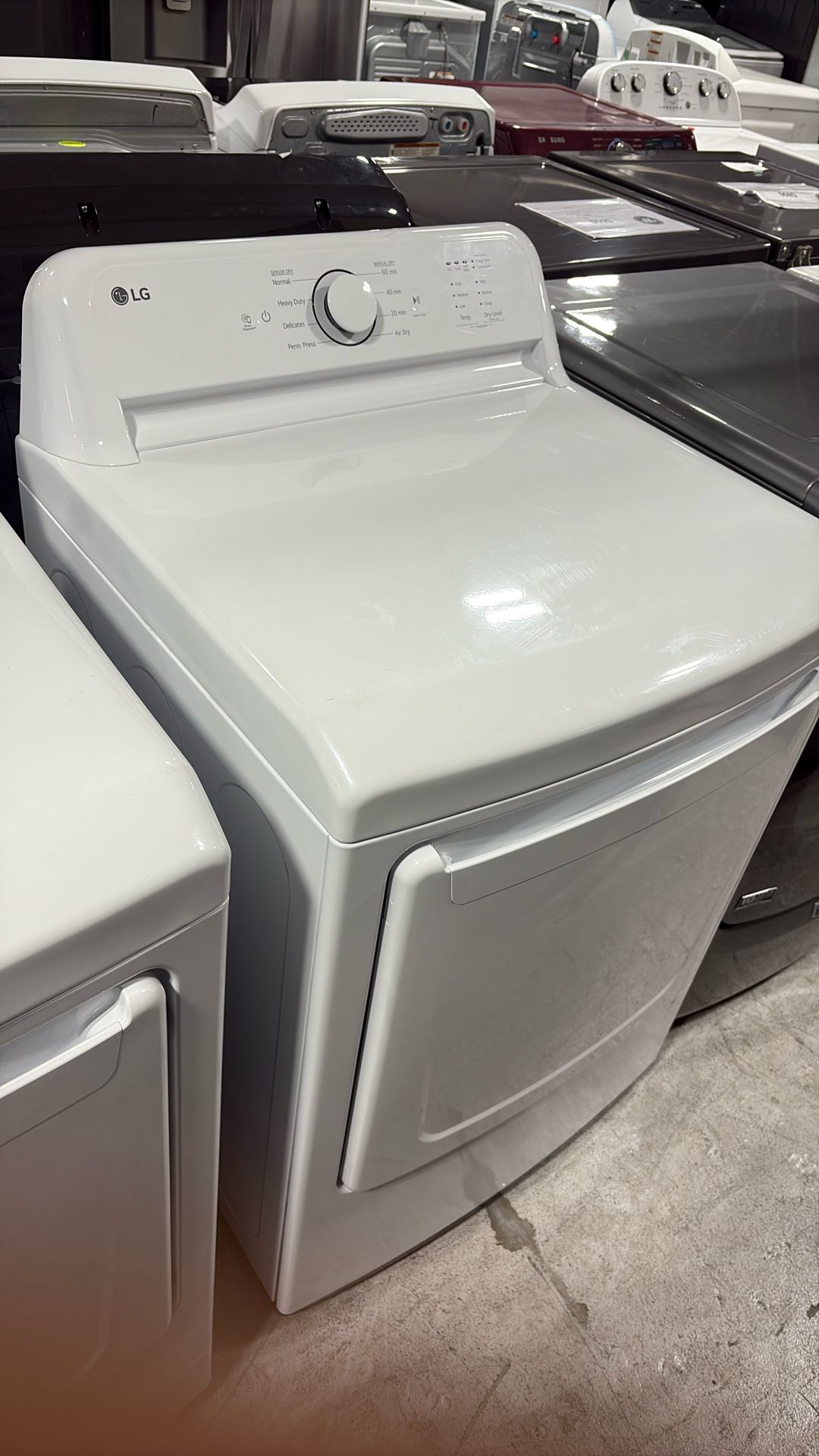 LG Electric Dryer