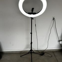 Neewer Ring Light
