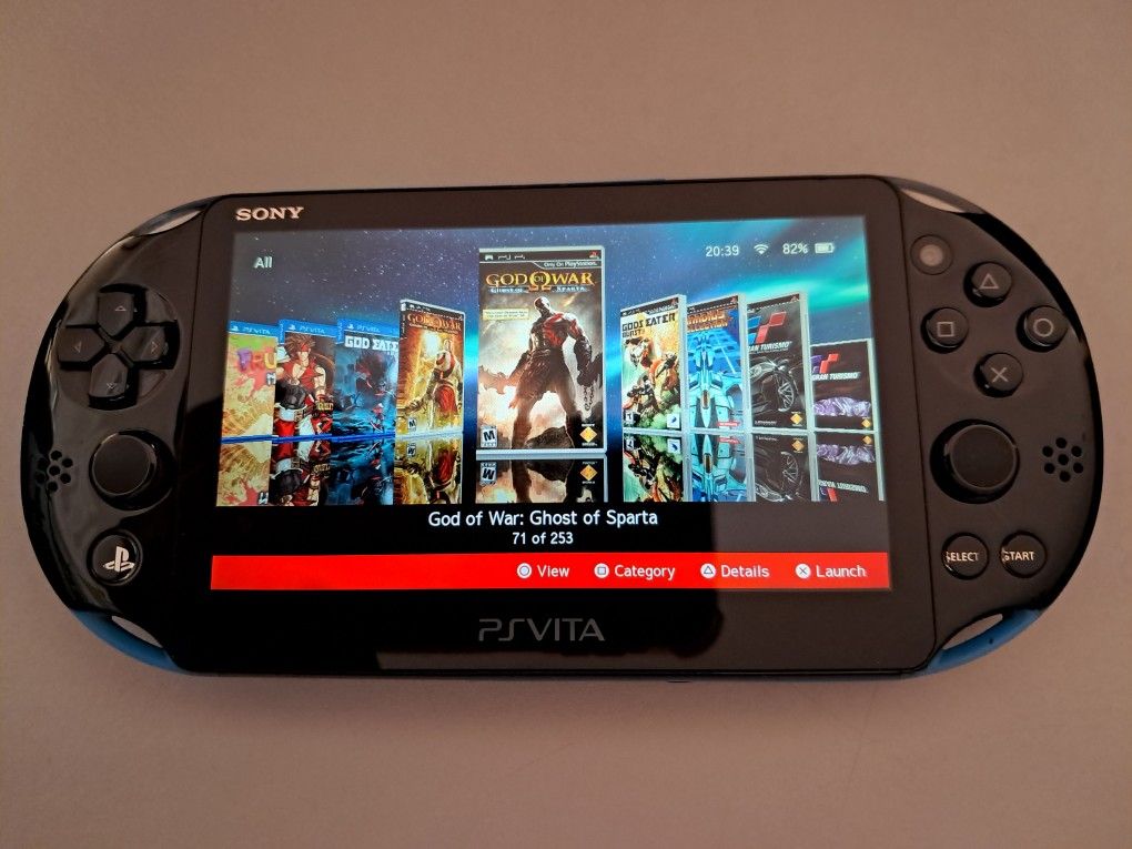 🔥 PS Vita 2000 (Black & Blue) - Loaded with Games 🔥
