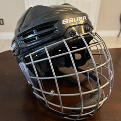 BAUER HOCKEY HELMET