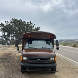 E350 Super Duty Power Stroke 7.3L Diesel