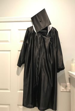 Black cap and gown