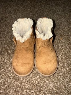 Kids Suede Ankle Boots with Sherpa Lining