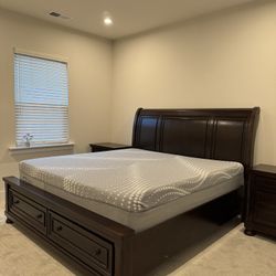 Porter King Sleigh Bed with 2 Storage Drawers