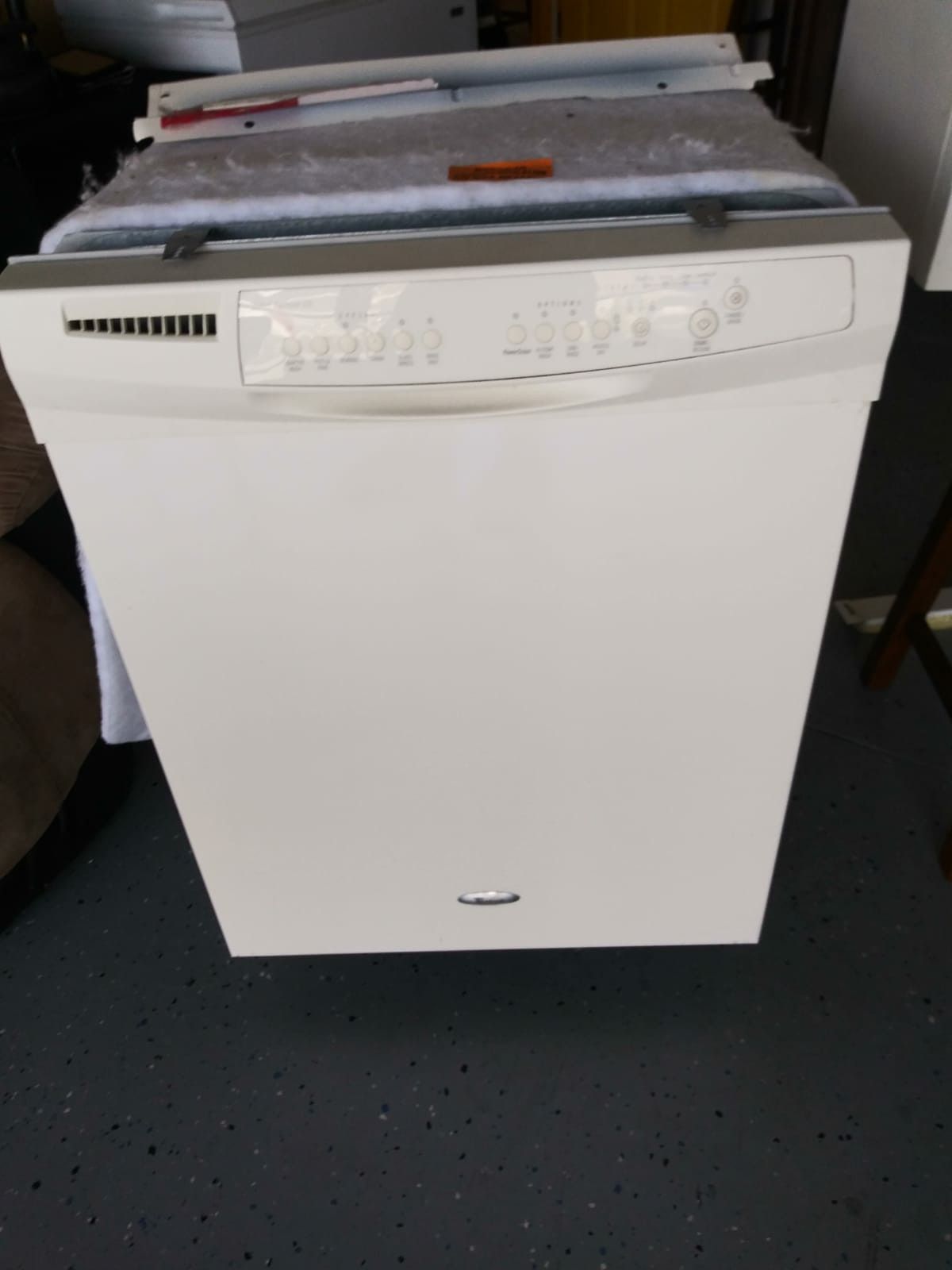 Whirlpool Dishwasher