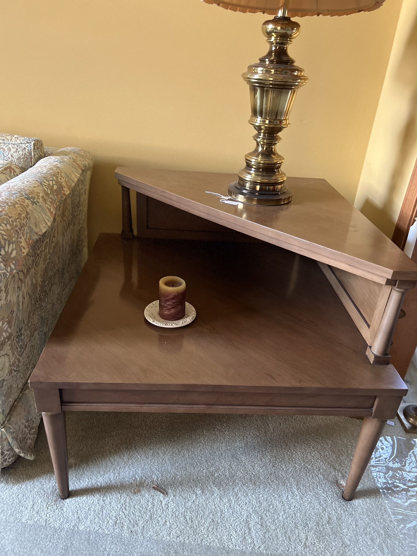 Wood Corner Coffee Table W Danish Style Peg Legs End