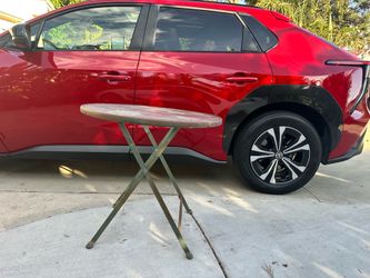 Free Vintage Foldable Table