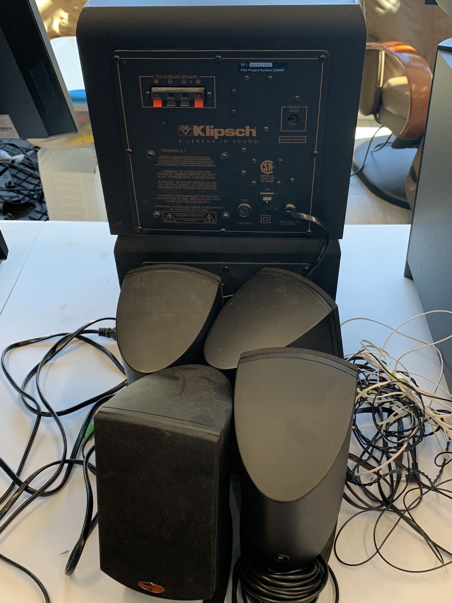 Klipsch 3pc Speaker Set w/Powered Subwoofer $100
