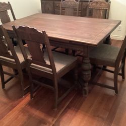 Table, chairs and matching hutch