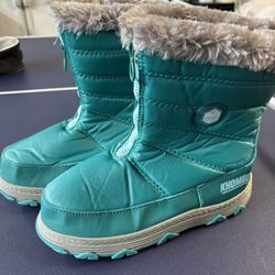 Khombu Women/Teen Snow boots 