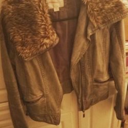 NEW FAUX FUR JACKET,SIZE SMALL
