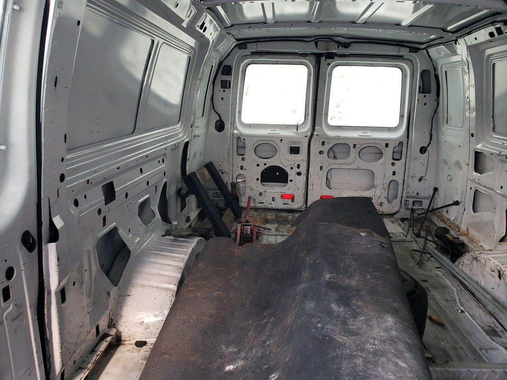 2009 Ford E250 Gargo Van