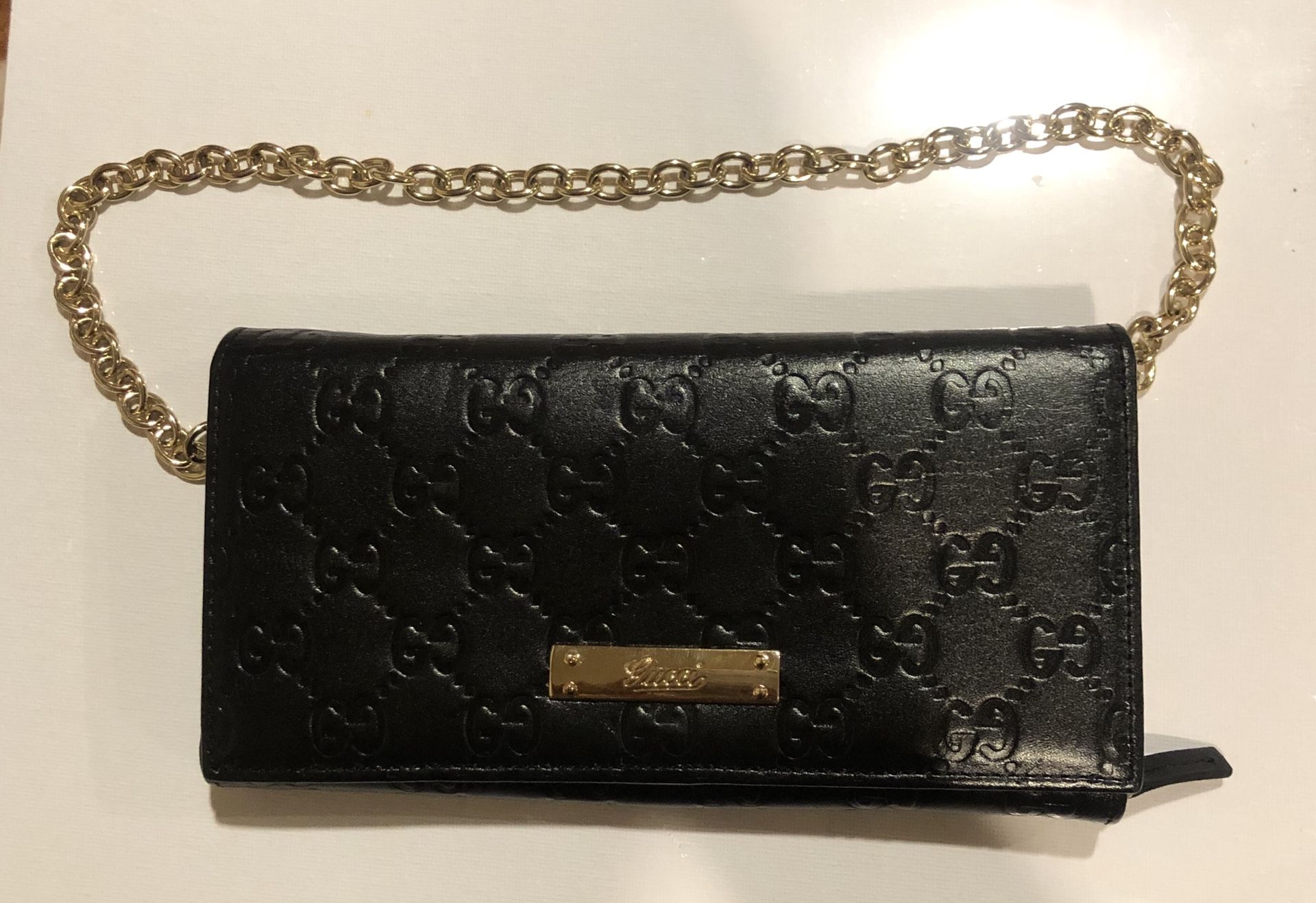 Gucci Wallet black with gold chain