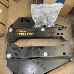 Demco Hijacker Ultra Slide Fifth Wheel Towing Brackets 16K G.V.W.R