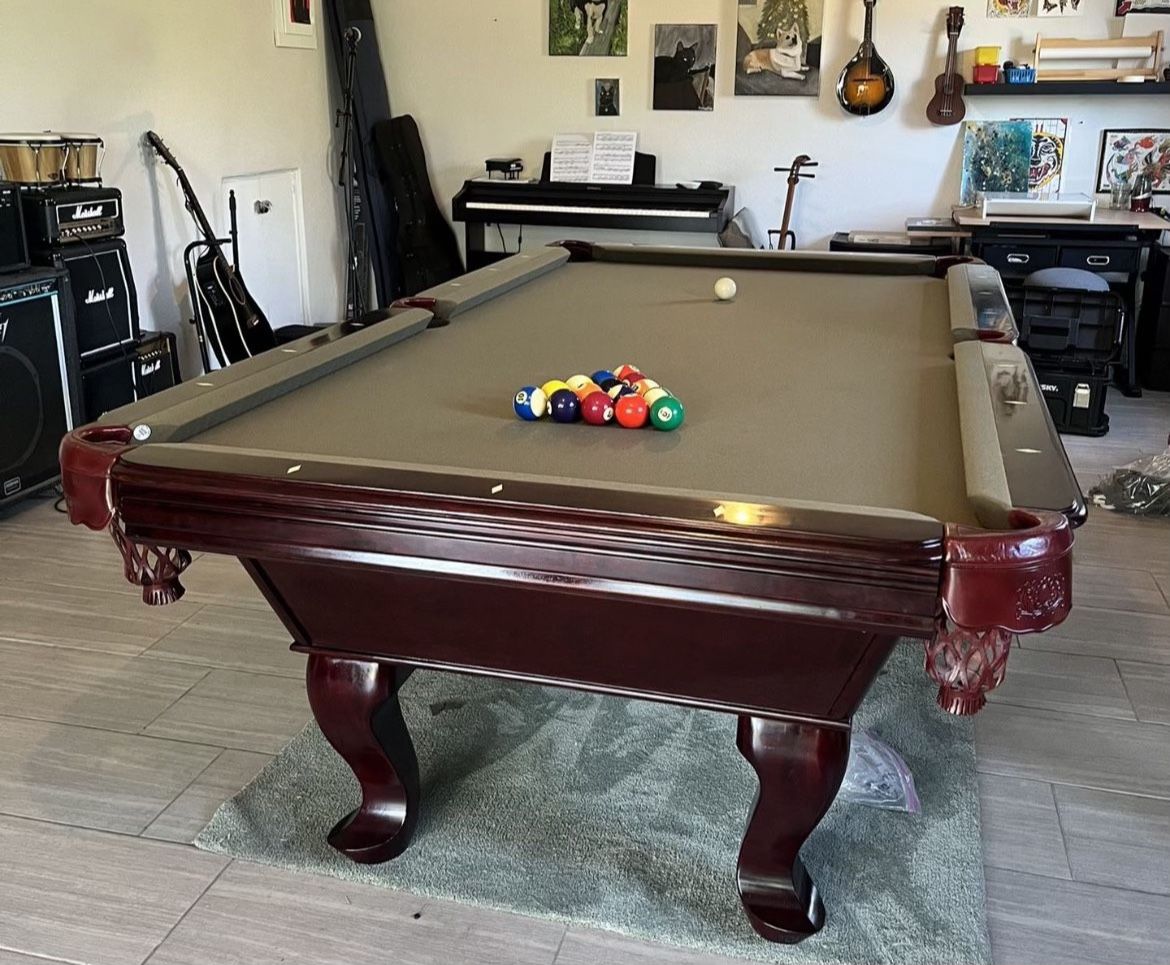 Pool Table 7ft ( Free Delivery & Set Up )