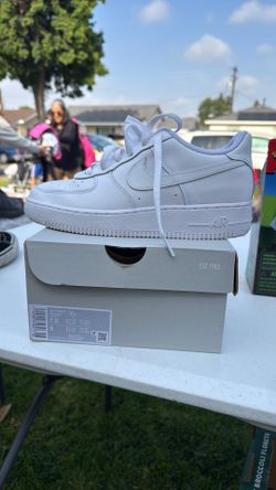 Nike Airforce size 7 1/2 boys