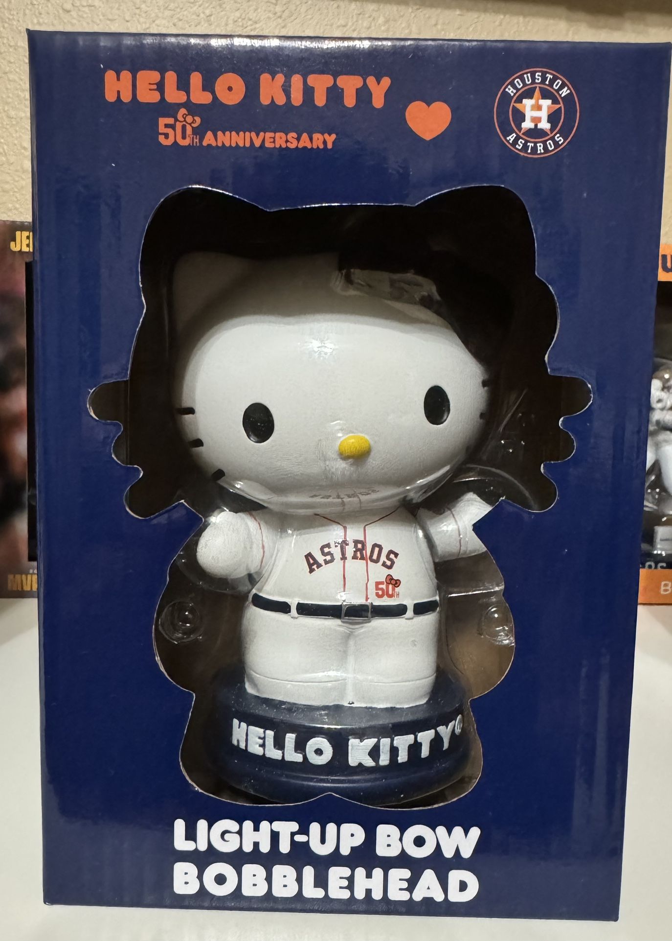 その他 Hello Kitty 50th Anniversary Bobblehead Houston Astros 50th Anniversary Hello Kitty Bobblehead 5/14