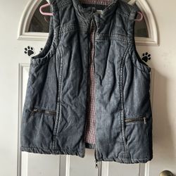 Liz Claiborne Vest