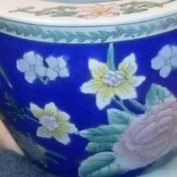 Vintage Chinese Fish Bowl 