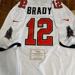 Tom Brady Signed Jersey