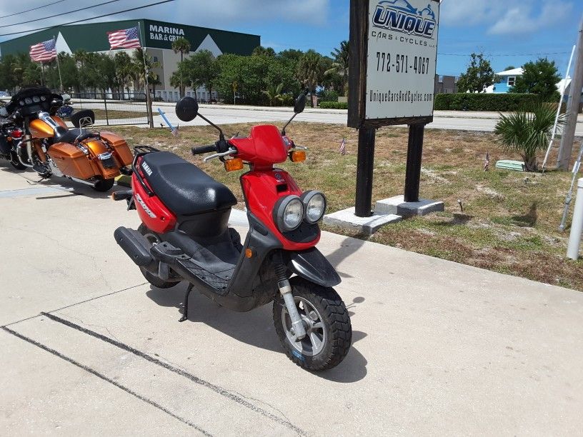 2004 YAMAHA ZUMA 49cc SCOOTER