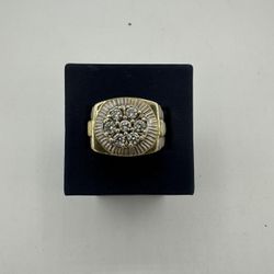 MANS RING 10K W/DIAMONDS 