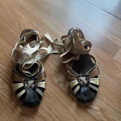 Gold and Black Lace-Up Flat Sandals shoes . Size 7 1/2