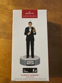Hallmark Keepsake 2023 Dundie Winner! The office