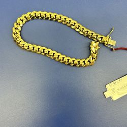 Cuban Link Bracelet 