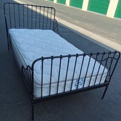 BLACK TWIN BED FRAME WITH MATTRESS 