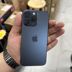 iPhone 15 Pro Max Unlocked 1TB! Finance For $50 Down Payment!!