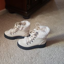 Cream Snow Boots