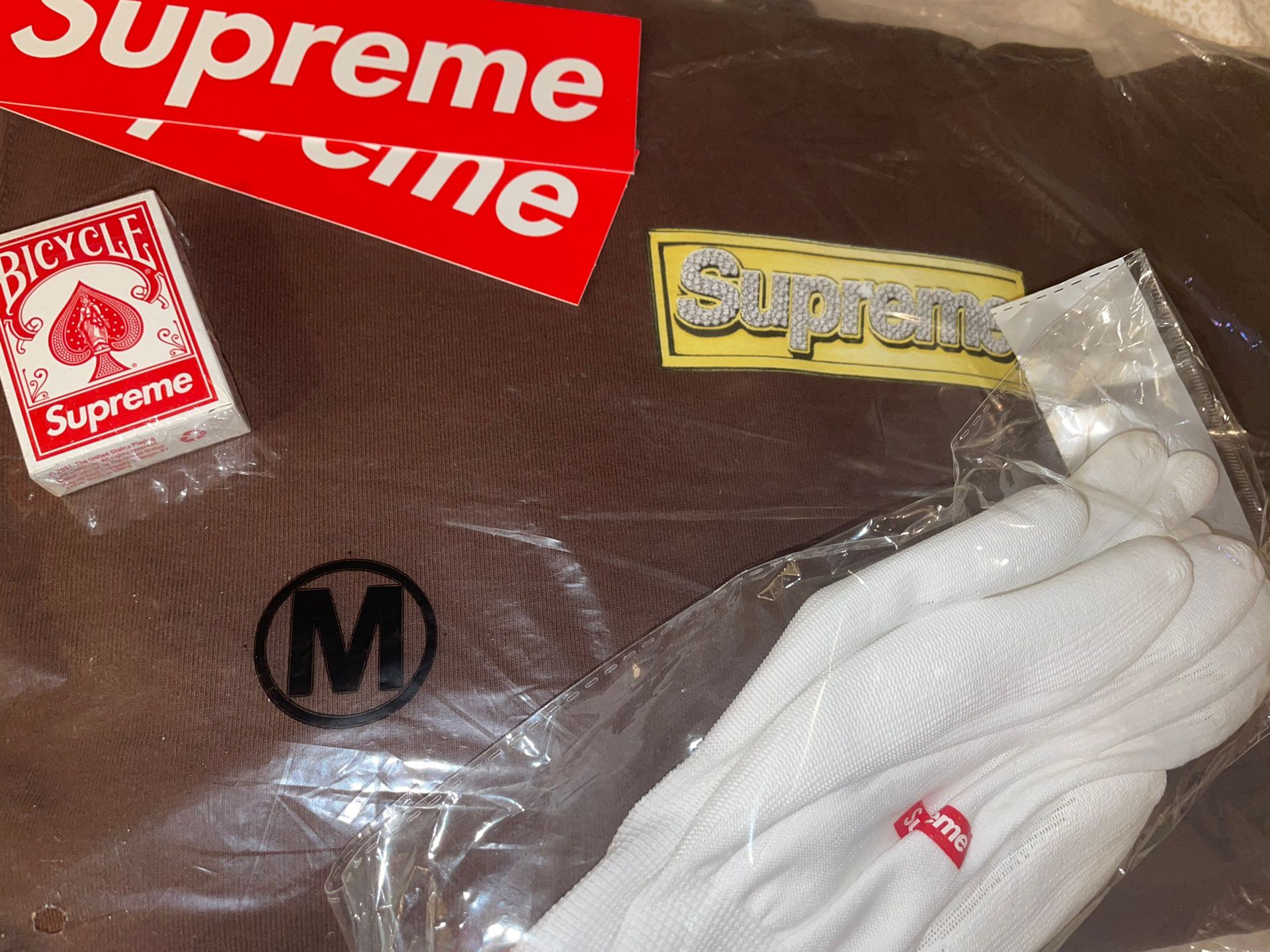 Supreme Bling Box Logo Hoodie ( Includes Sticker And Gifts )