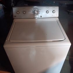 Maytag Works Excellent