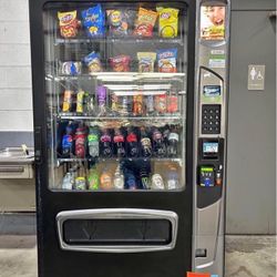 Combo Machine For Drinks And Snacks With Credit Card Reader 
