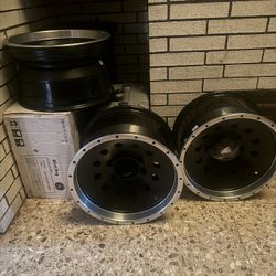 Jeep Or Pick Up Truck 6 Lugs Rims